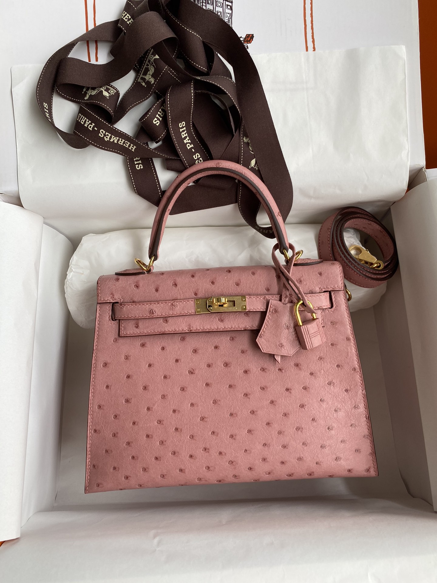 Hermes Kelly 25cm Handbag Shoulder Bag in Rose Ete Ostrich Leather